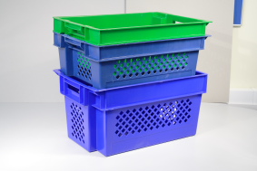 Пластиковый ящик высокий для овощей, зелени и винограда (решетка) цветной